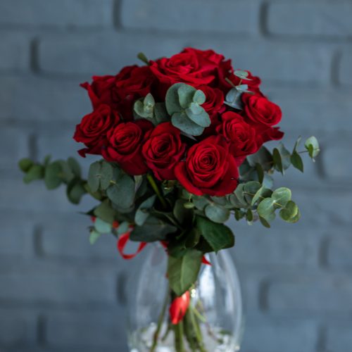 Buchet 15 trandafiri rosii