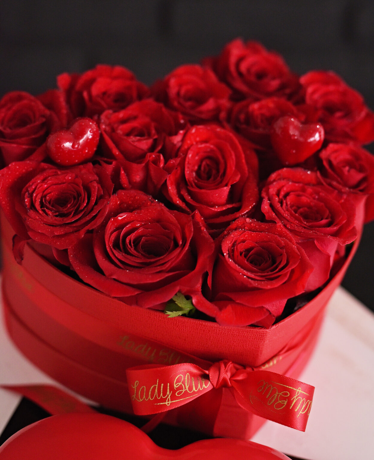 Aranjament Floral si Tort „I ❤️ You” — imaginea 3