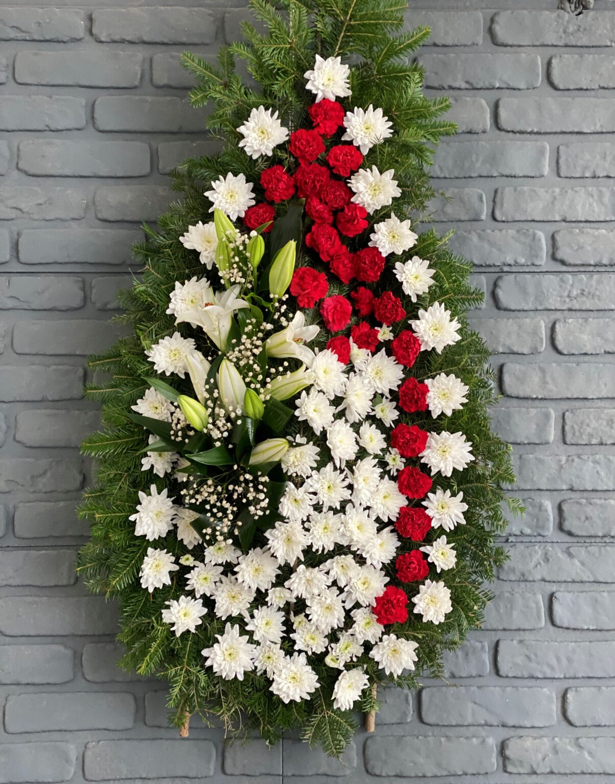 Coroana Funerara cu crini,garoafe si crizanteme
