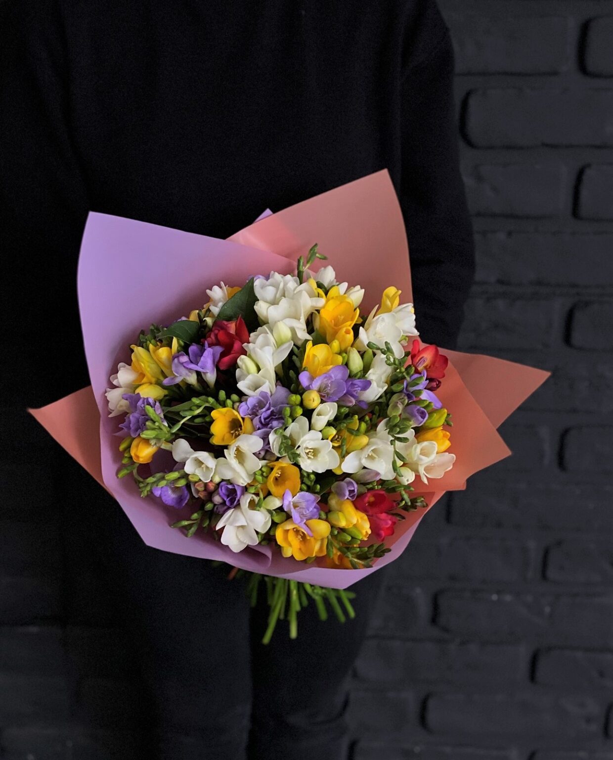 Buchet 51 frezii colorate