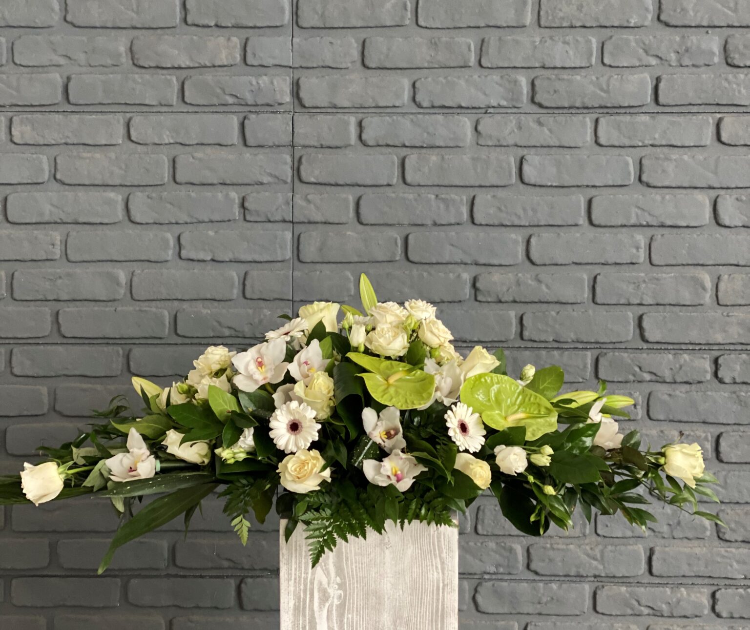 Aranjament Funerar cu Anthurium