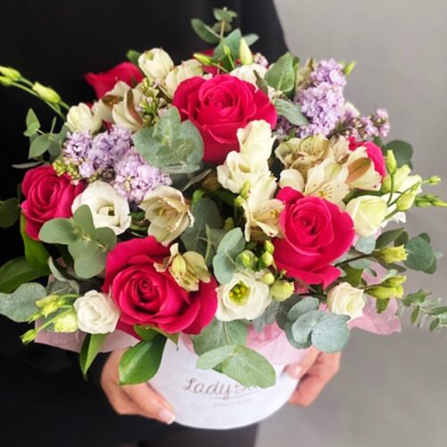 Aranjament floral Bucurie