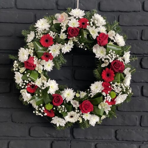 Coronita funerara un ultim omagiu