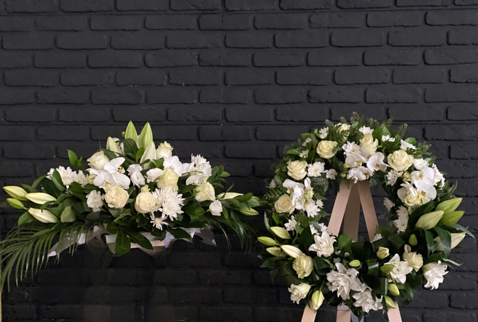 Set – Arajament funerar si coronita