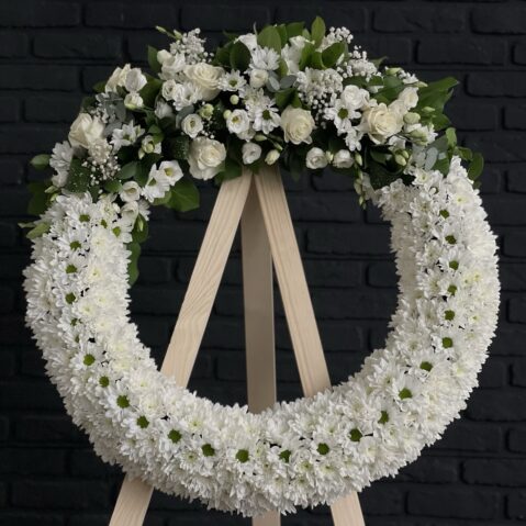 Coronita funerara cu flori albe