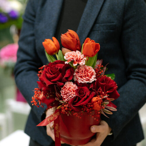 Aranjament floral Rosu Elegant