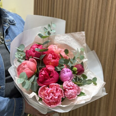 Buchet 9 Bujori Multicolori