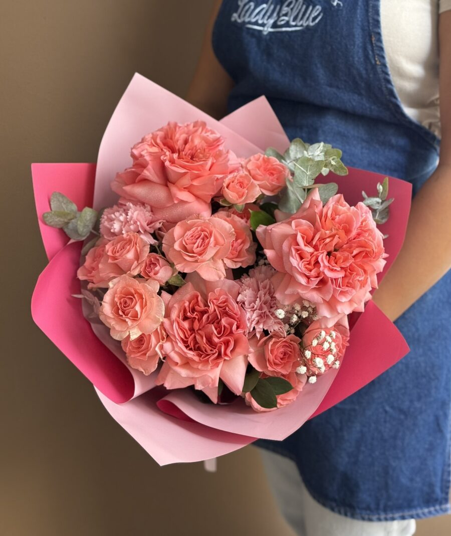 Buchet Eleganta de Coral